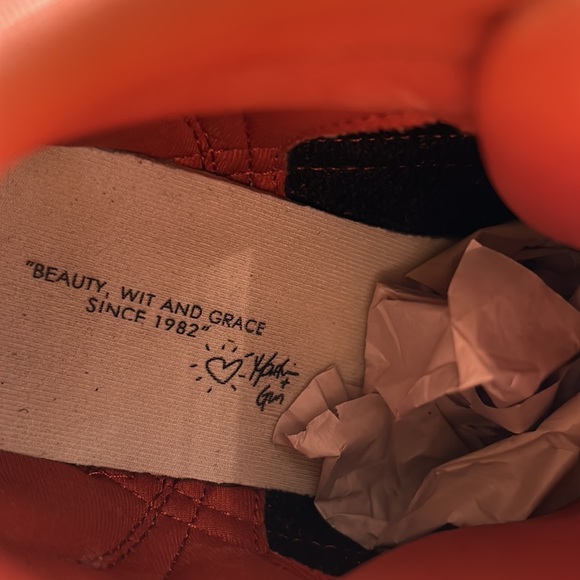 Redbox Classic Freestyle High tops - Picture 12 of 14